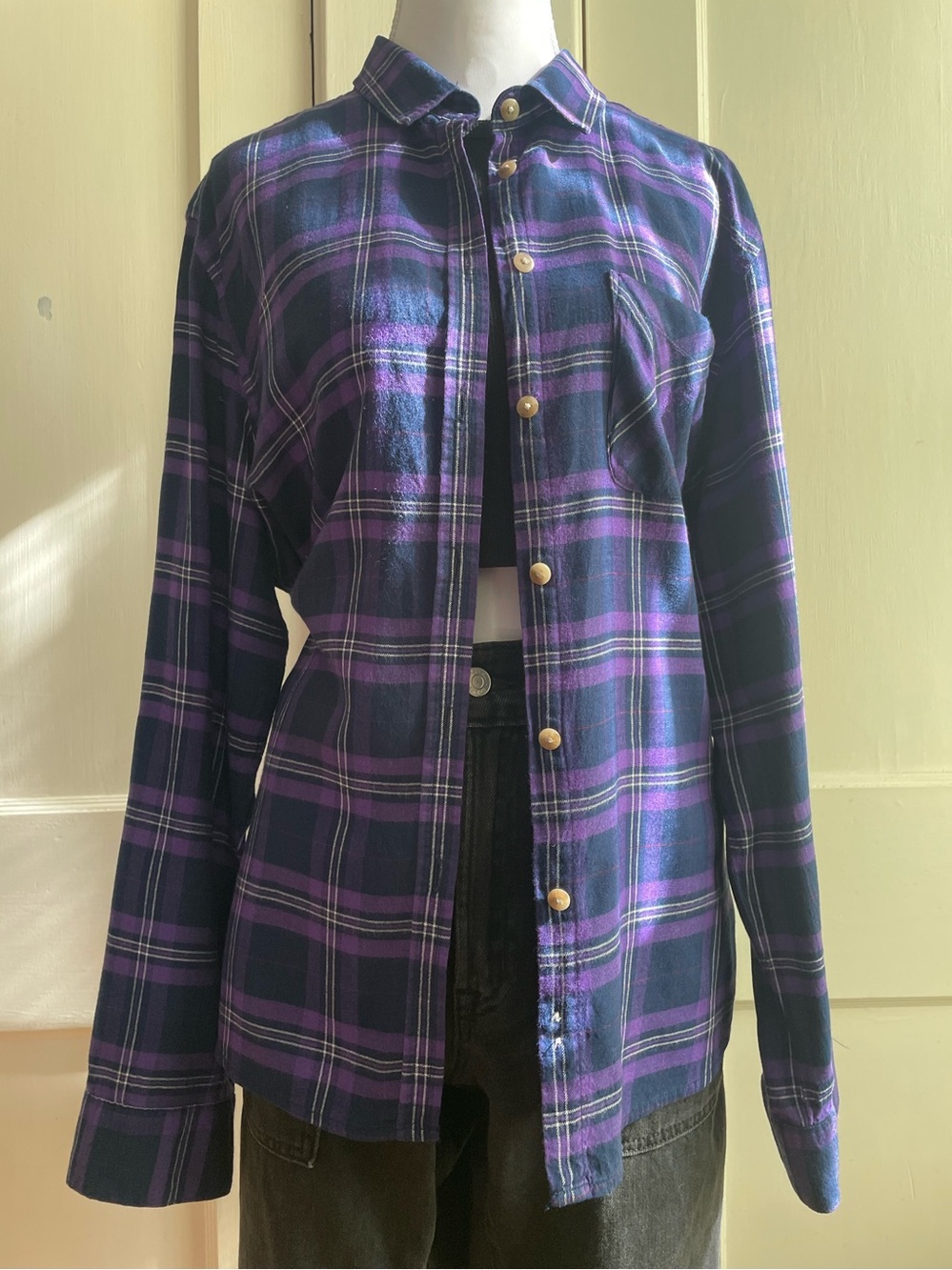 American Eagle Outfitters Purple & Navy Plaid Flannel Button Down Shirt